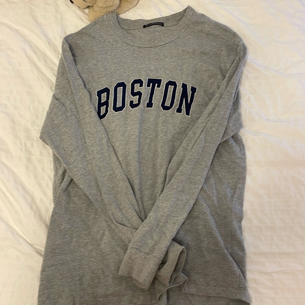 Brandy Melville Boston Tee